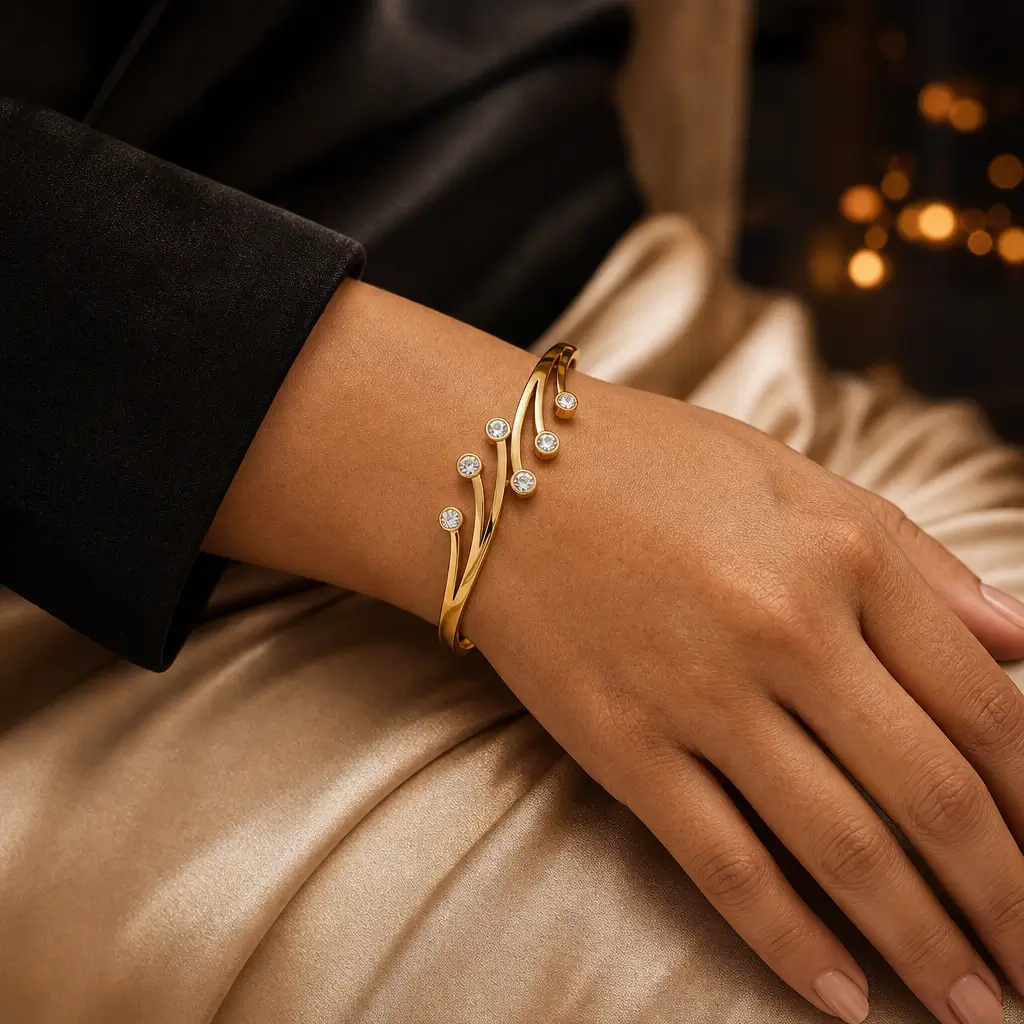 Golden Sparkle Bracelet with 6 Stones - Worn on a wrist Golden Sparkle Bracelet with 6 Stones worn on a wrist